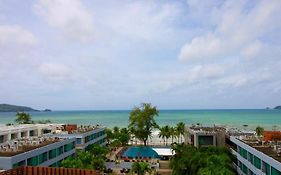 7q Patong Beach Hotel